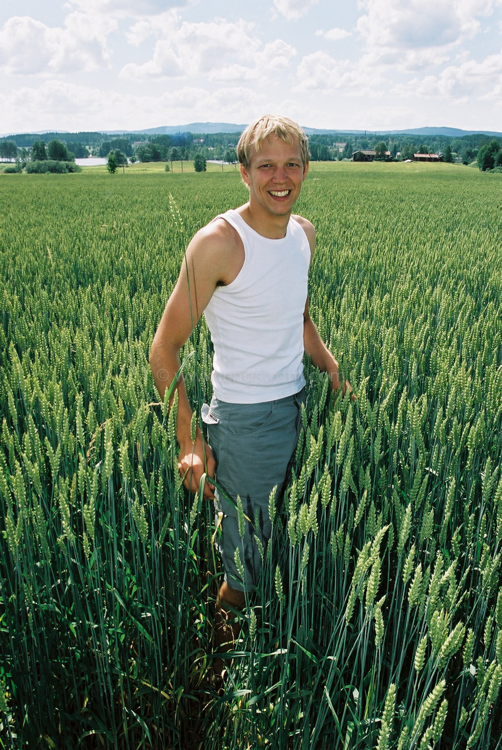 JE0316_34, Vete i Delsbo sommaren 2003, Jonas Engström