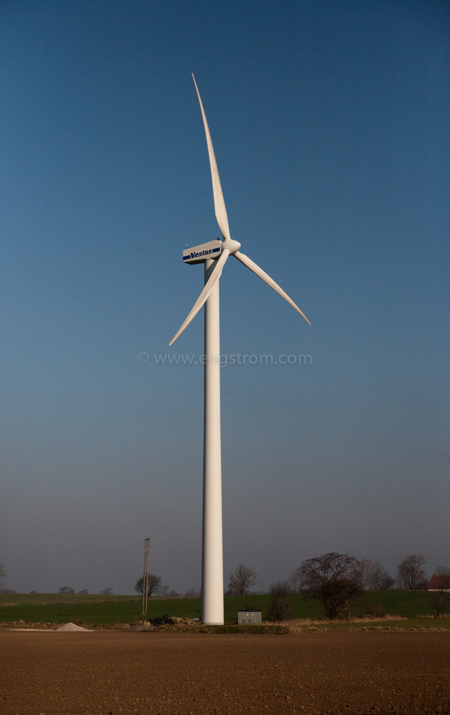 JE_72484, Vestas vindkraftverk på jordbruk, Jonas Engström